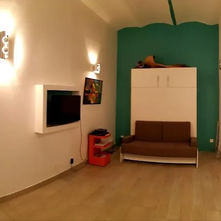 Centre